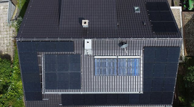 Das Bild zeigt eine Muster-PV-Anlage der SWP.